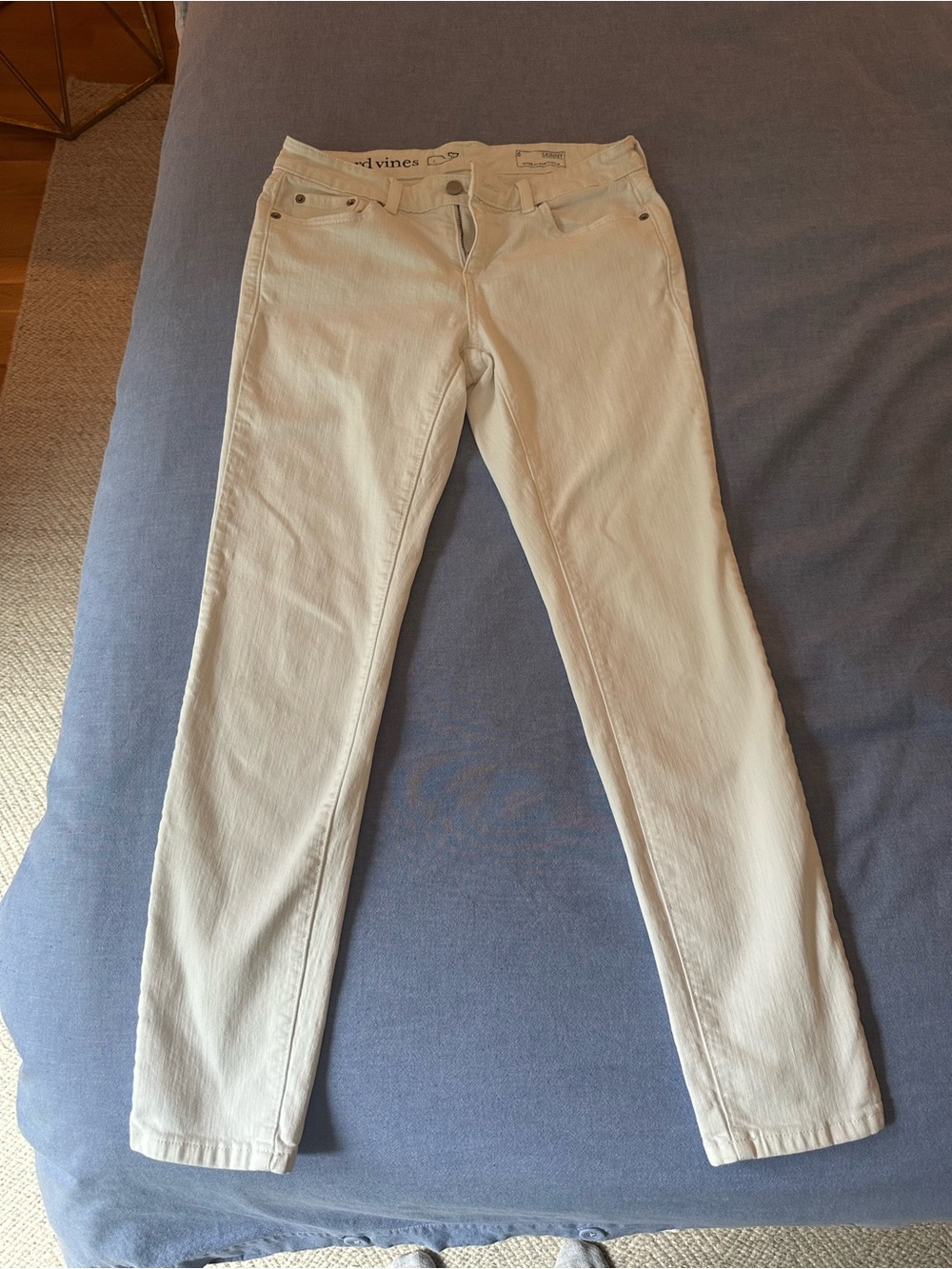 Vineyard Vines Women's Skinny Jeans in White
